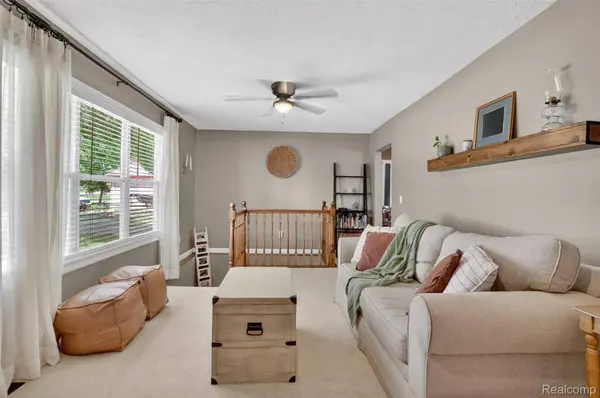 5045 Culver RD, Brighton Township, MI 48114