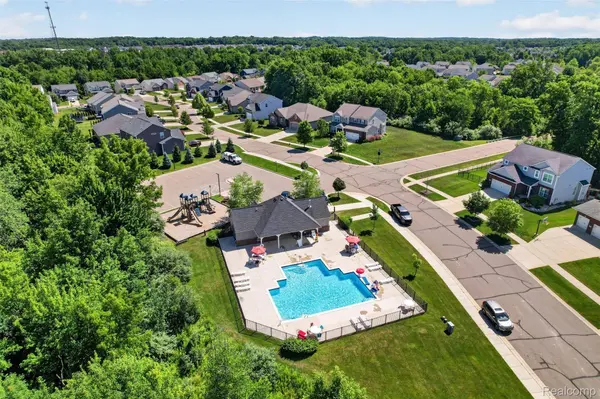 1330 Secretariat WAY, Oceola Township, MI 48843