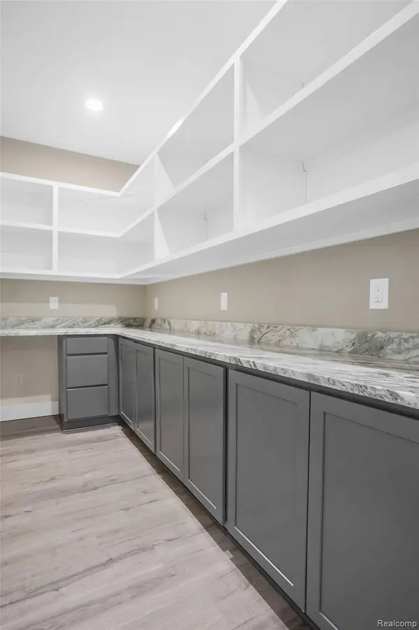 7246 Geraldine CIR, Gaines Township, MI 48473