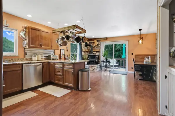 6050 Brophy RD, Oceola Township, MI 48855