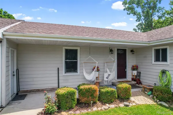 6050 Brophy RD, Oceola Township, MI 48855