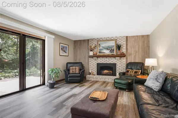 3652 Mount Vernon CT, Highland Charter Township, MI 48356