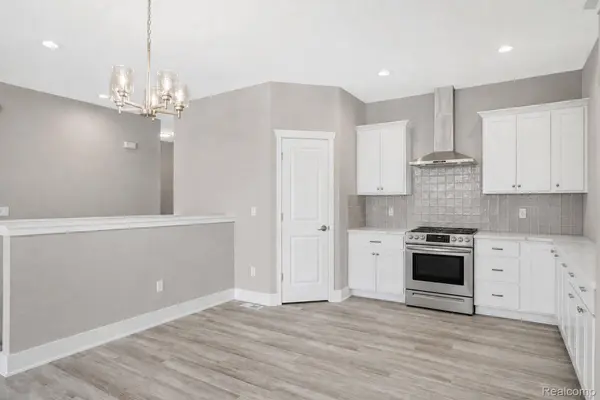 2315 Gilder DR, Marion Township, MI 48843