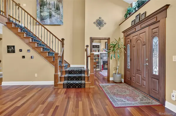 5372 Stone Garden DR, Marion Township, MI 48843