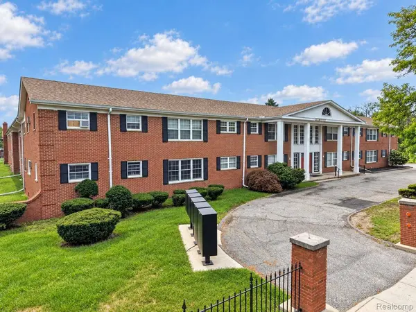25301 Five Mile Rd #109