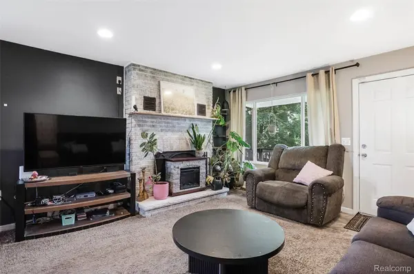 8330 Baldwin RD, Gaines Township, MI 48436