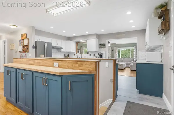 9205 Warner RD, Woodhull Township, MI 48840