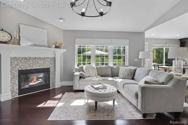 2259 Hickory Circle DR, Oceola Township, MI 48855