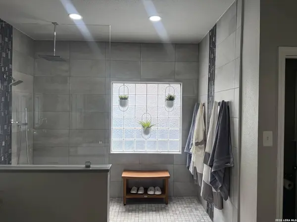 2318 Buroak Rdg, San Antonio, TX 78248