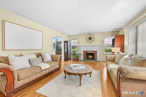 333 Stonebridge Lane, Trumbull, CT 06611