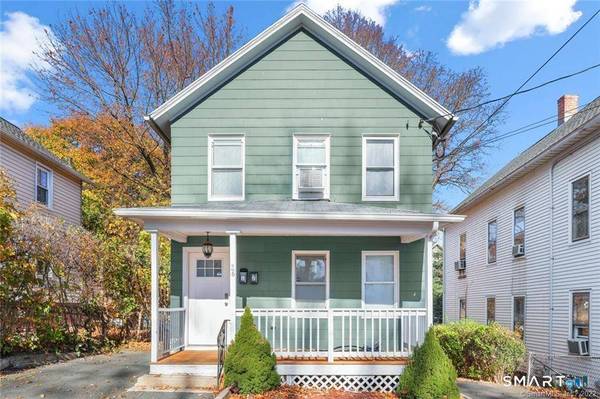 26 Grove Street