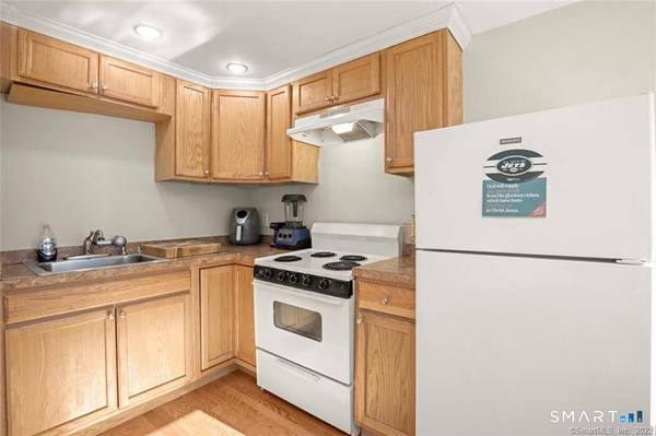 26 Grove Street, Ansonia, CT 06401