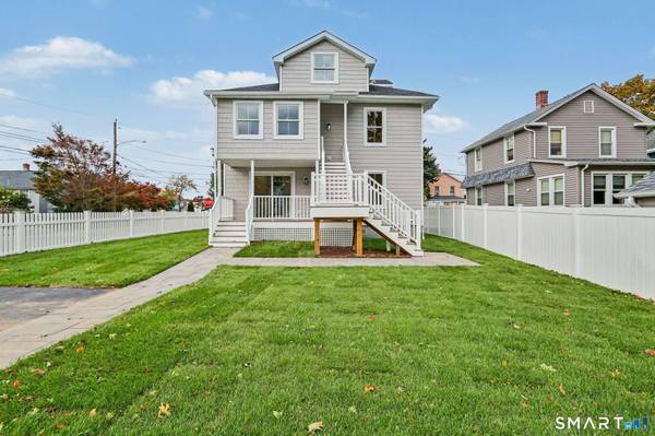 43 Helen Street, Fairfield, CT 06824
