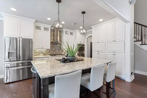 5208 43rd St, Rogers, AR 72758