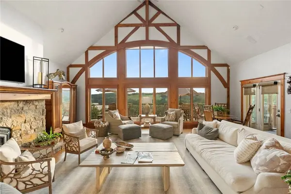 22631 Jennings Dr, Springdale, AR 72764