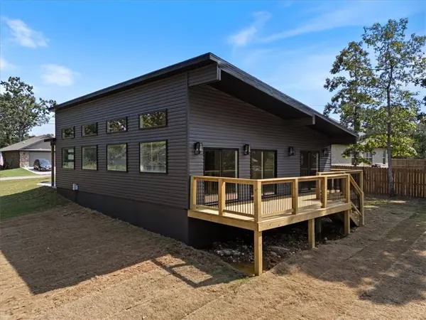 3 Kirkconnel Ln, Bella Vista, AR 72715
