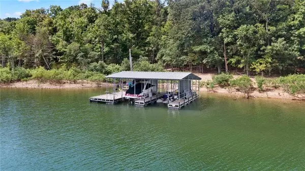 19156 Pinecrest Trl, Rogers, AR 72756