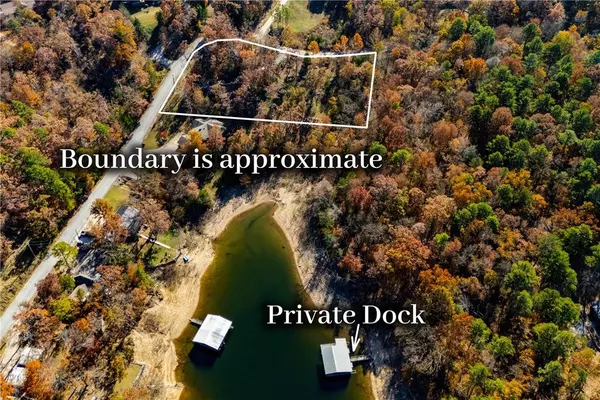 19156 Pinecrest Trl, Rogers, AR 72756