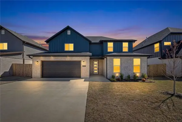 1840 Momi St, Centerton, AR 72719