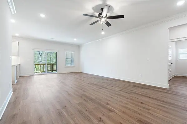 8 Roxburgh Ln, Bella Vista, AR 72715