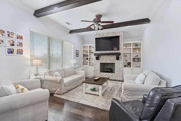 405 Angel Falls Ln, Springdale, AR 72762