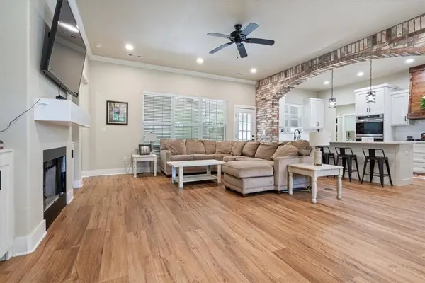 13846 Bob White Cir, Fayetteville, AR 72704