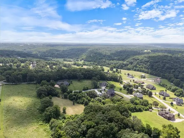 13787 Colline Rd, Bentonville, AR 72712