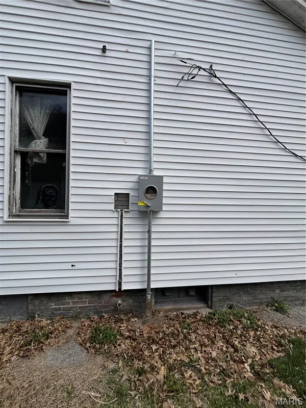 802 E D Street, Belleville, IL 62220