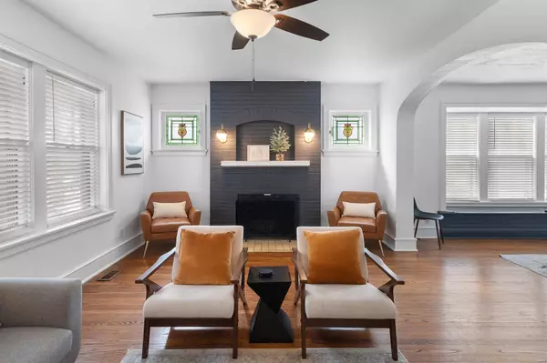 5825 S Grand BLVD, St Louis, MO 63111