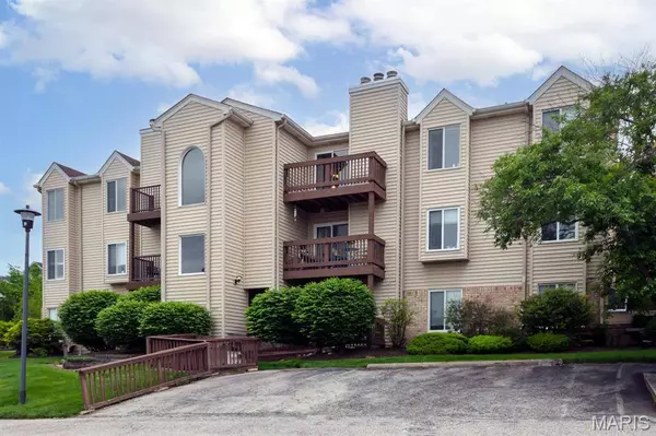 2419 Sandalwood Creek CT #D, Wildwood, MO 63038