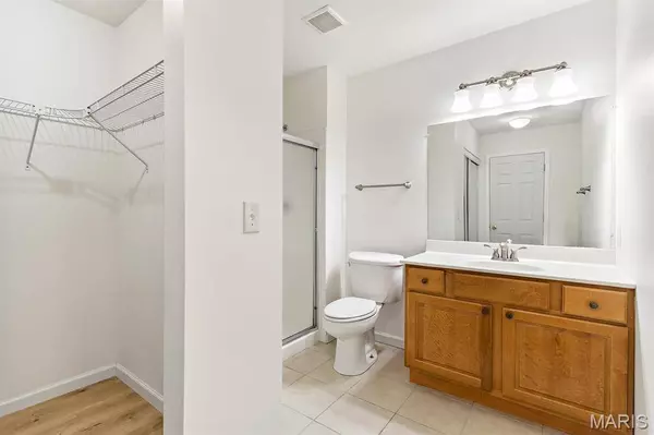 2419 Sandalwood Creek CT #D, Wildwood, MO 63038