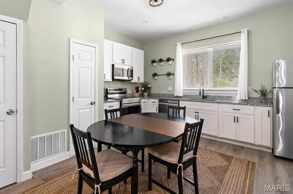 3208 N Dakota ST, St Louis, MO 63111