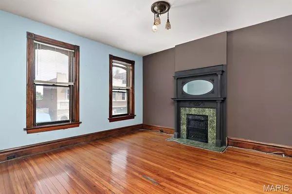 3312-3320 Meramec ST, St Louis, MO 63118