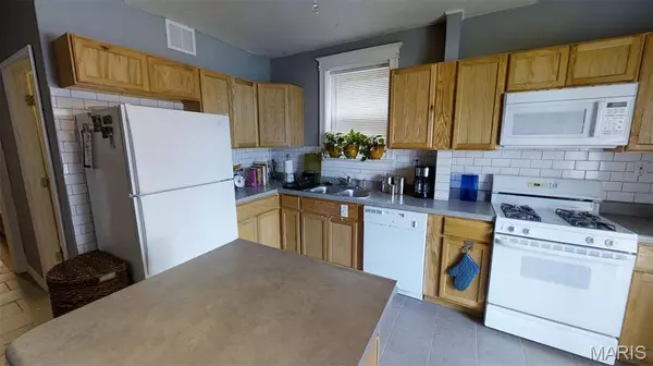 4731-4737 Alaska, St Louis, MO 63111