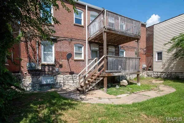 204 Bellerive BLVD, St Louis, MO 63111