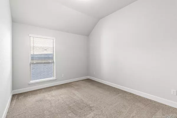 12335 Fort Duncan, San Antonio, TX 78245