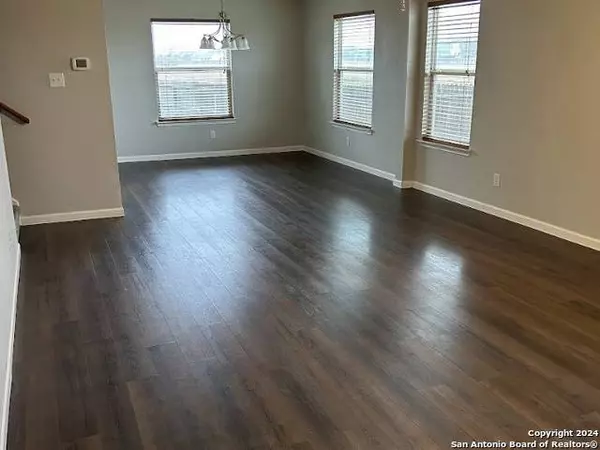 10534 MARENGO LN, San Antonio, TX 78254-5872