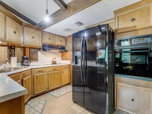 7003 Forest Moss, San Antonio, TX 78240