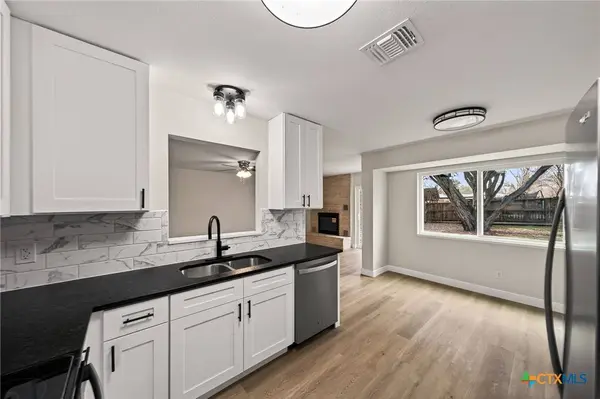543 Beverly LN, New Braunfels, TX 78130