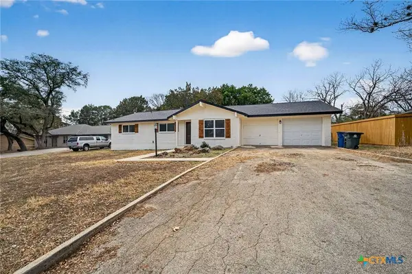 543 Beverly LN, New Braunfels, TX 78130