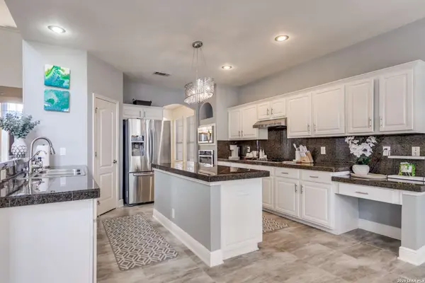 2519 OX EYE TRL, San Antonio, TX 78258