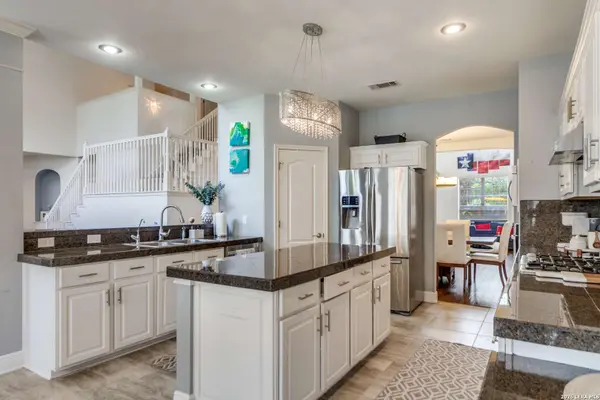 2519 OX EYE TRL, San Antonio, TX 78258
