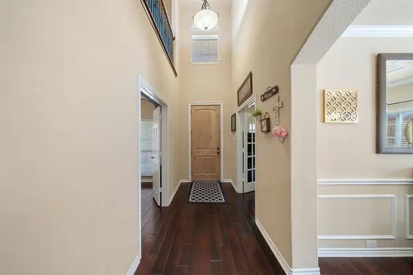 2840 England Parkway, Grand Prairie, TX 75054