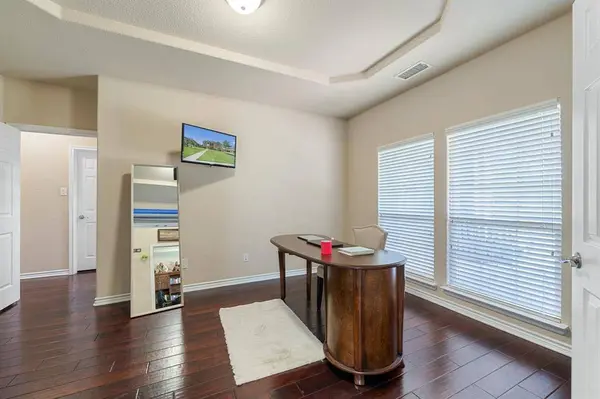 2840 England Parkway, Grand Prairie, TX 75054