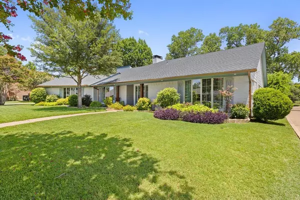 1516 Inverness Road, Mansfield, TX 76063