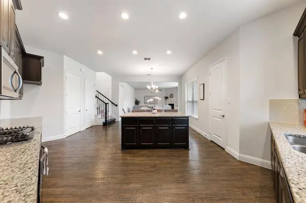 2660 Villa Di Lago #4, Grand Prairie, TX 75054