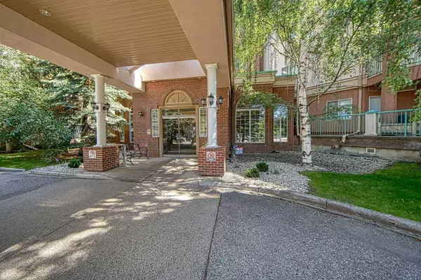 200 Lincoln WAY SW #306, Calgary, AB T3E 7G7