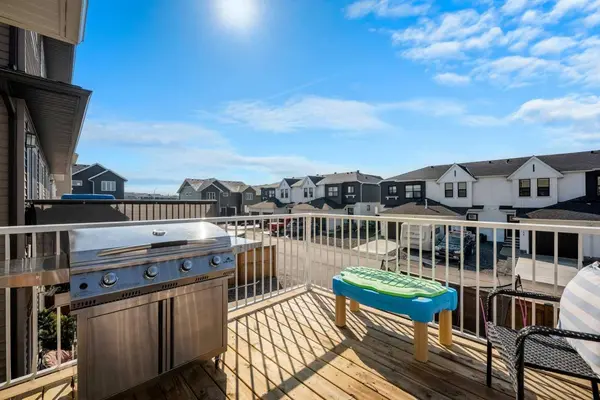 256 Heritage HTS, Cochrane, AB T4C 3A7
