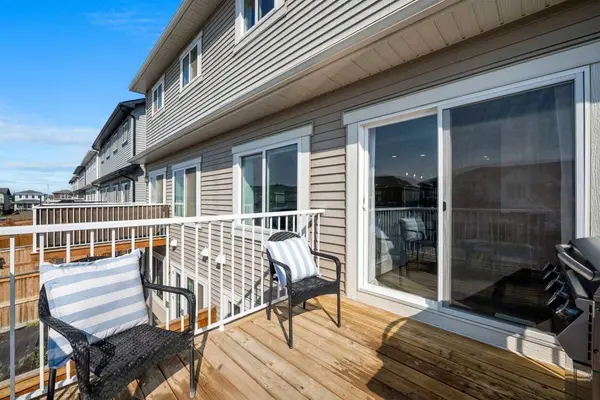 256 Heritage HTS, Cochrane, AB T4C 3A7