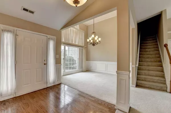 3865 Portico Run DR, Buford, GA 30519